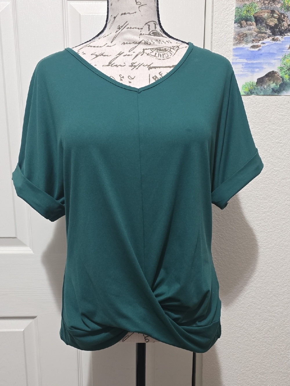 Women's Dark Green V-Neck Twist Front Top, Short Sleeve, Small, EUC